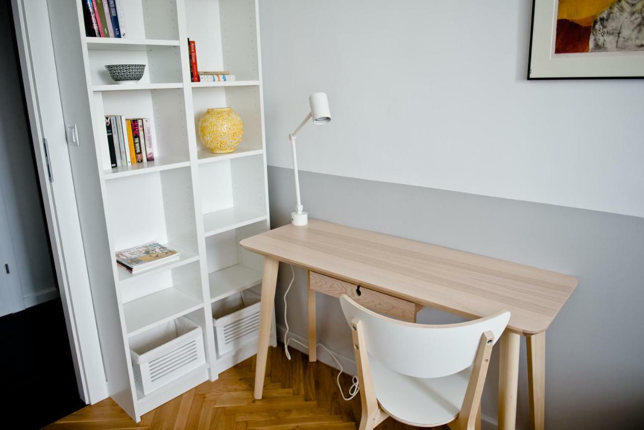 ワルシャワApartament Chlodna Near To City Centerアパートメント エクステリア 写真